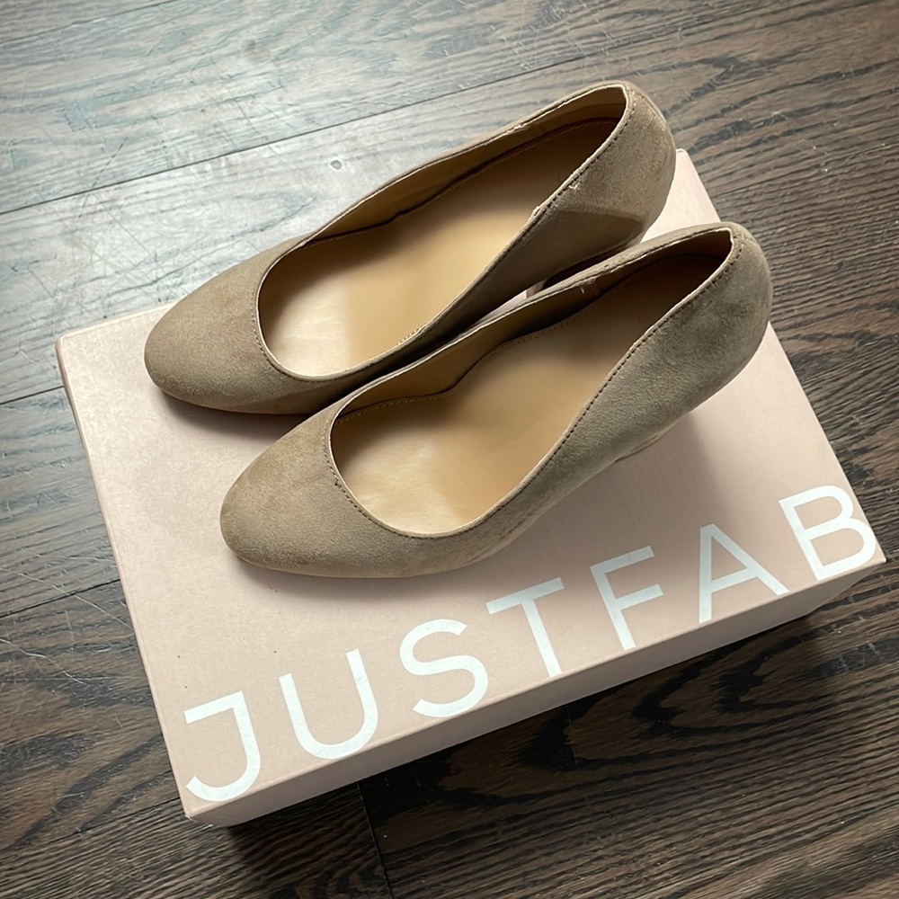 JustFab Daphne Block Heel Pump